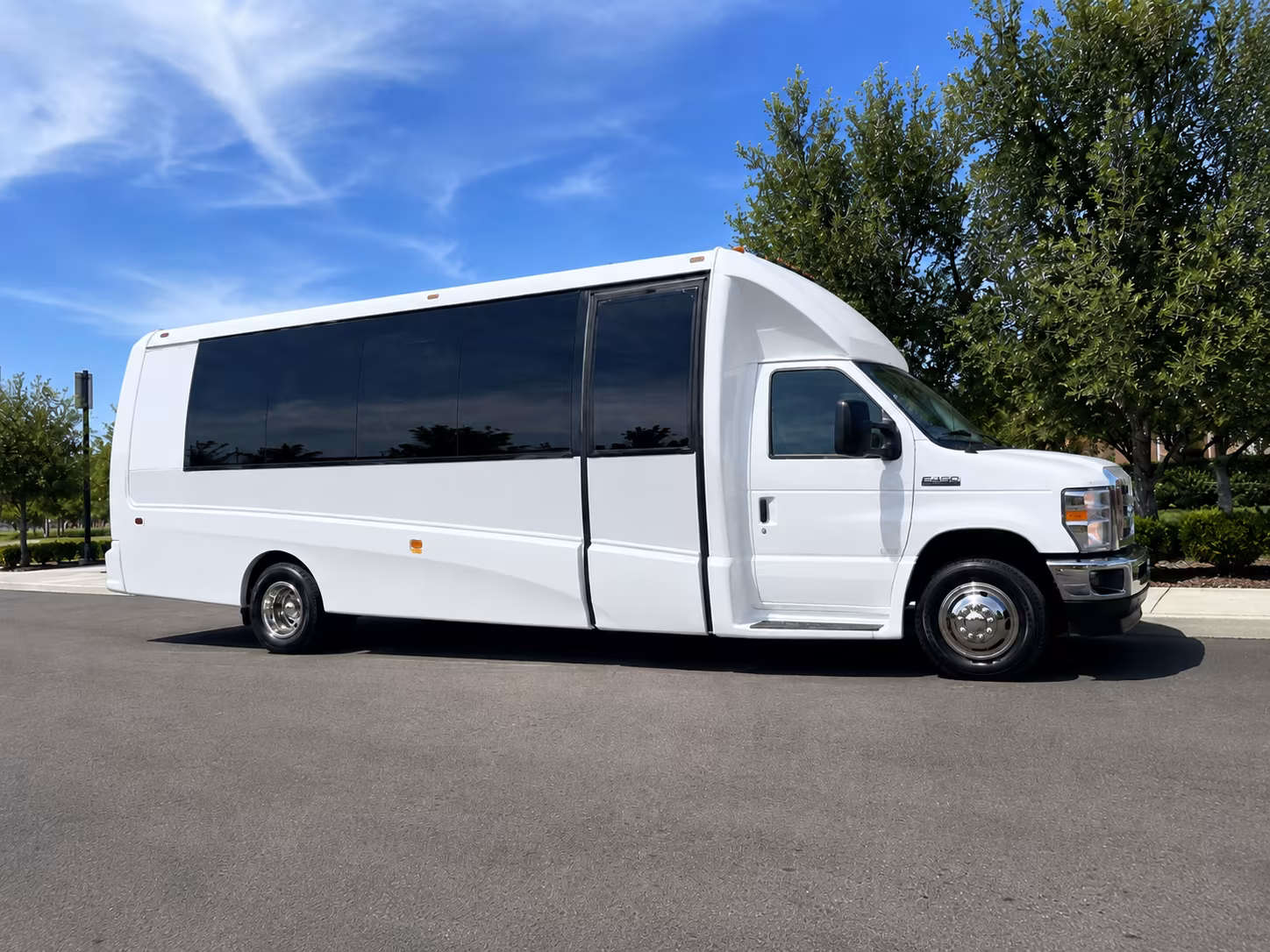 book a bus for your next field trip 1