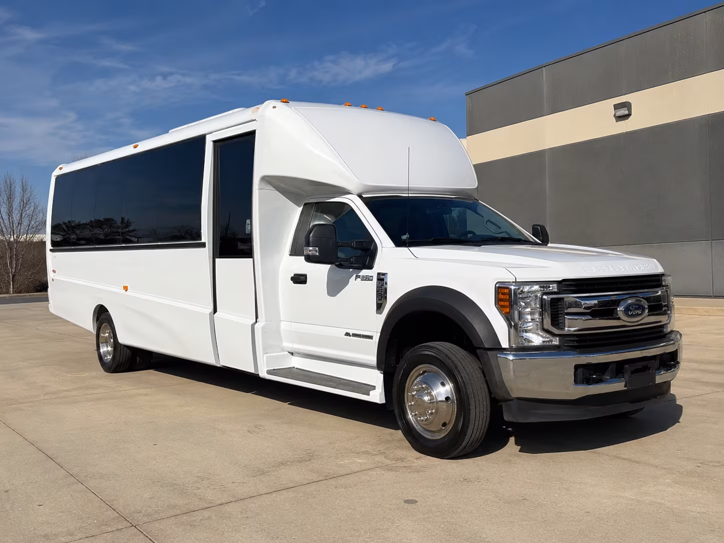 book a bus for your next field trip 2
