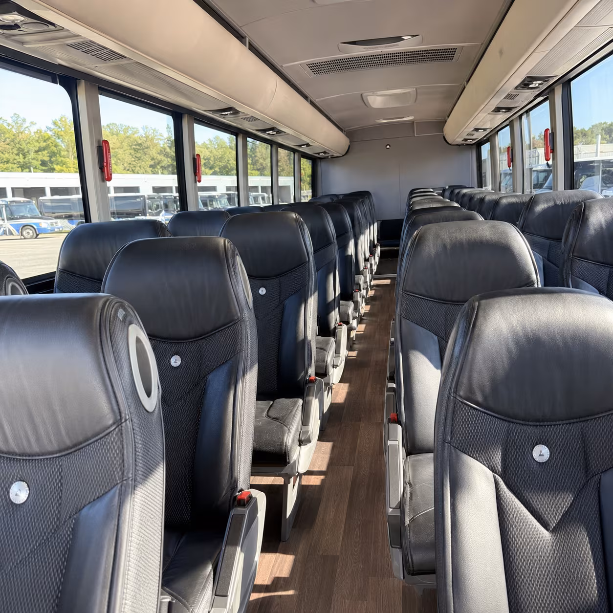 mcallen miller international airport mfe charter bus shuttle service