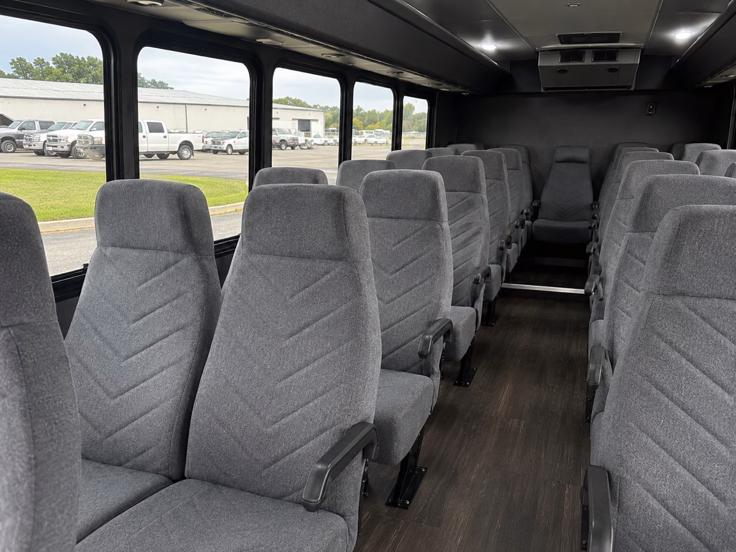 minibus wine tours from mcallen to nearby texas tasting rooms